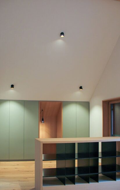 Mona-Andermatt-16-WohnungDG-WEB_900x1200